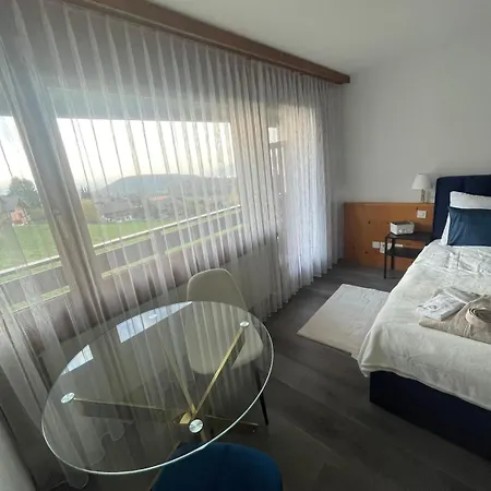 Unterkunft Mit Alpenblick Apartment Aeschi Bei Spiez